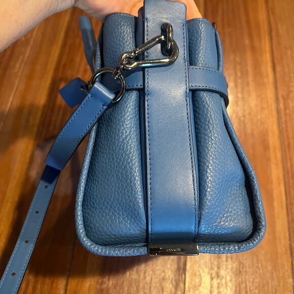 Coach Swagger 27 Blue Pebbled Crossbody Shoulder Hand Bag Purse - Picture 4 of 9